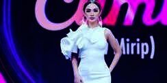 8 Potret Zaskia Gotik Sebelum Terkenal hingga Tenar