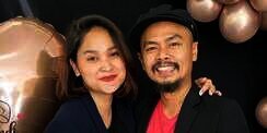 5 Potret Ayu Natasha Istri Wendy Cagur Tanpa Riasan