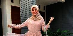 Fakta Seputar Sosok Henny Rahman, Istri Baru Alvin Faiz