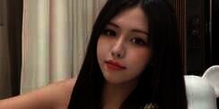 8 Potret Pacar Baru Stephen Chow, 'Berondong' Beda 42 Tahun!