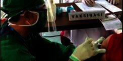 Menkes Kaji Kemungkinan Vaksin Covid-19 Booster Berbayar di 2022
