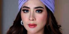 Maharani Kemala Pamer Tas Hermes Saat Foto Bareng Igun, Harganya Rp3 Miliar?