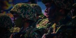 Tentara di Malaysia Dipecat Karena Menolak Vaksinasi Covid-19