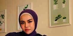 Medina Zein Emosi Keluarga Ikut Dicibir Gara-Gara Masalah Utang