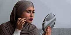 6 Cara Samarkan Jerawat dengan Sempurna, Pernah Coba?