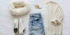 Dari Hoodie hingga Knitwear, Ini Inspirasi OOTD saat Cuaca Dingin Tiba