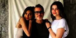 Potret Michael Villarreal Unggah Foto Jadul Bareng Eva Celia