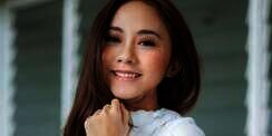 Pakai Busana Terbuka, Artis Cantik Kerap Dikomentari Pedas