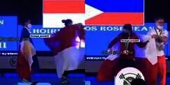 Dulu Dilakukan Zohri, Kini Giliran Atlet Polandia Pinjam Bendera Indonesia untuk Rayakan Kemenangan