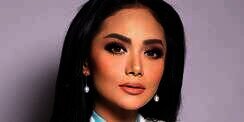 Pasang Batu di Semen, Krisdayanti Jinjing Tas Puluhan Juta