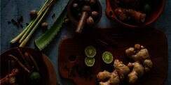 Sensasi Minum Jamu di Tempat Gaul Jakarta