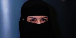 Five Vi Hapus Foto di Medsos: Saya Coba Tutup Dosa Jariyah