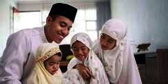 Anjuran Membaca Alfatiha 41 Kali untuk Anak Setelah Tahajud