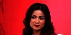 Belum Selesai Masalah Mafia Tanah, Nirina Zubir Kabarkan Suaminya Masuk Rumah Sakit