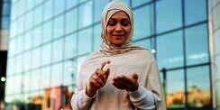 Hand Sanitizer Bikin Kulit Kering? Perhatikan Kandungan Alkohol yang Aman