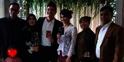 6 Potret Hangat Keluarga Doddy Soedrajat dan Haji Faisal Sebelum Berselisih, Kompak Banget!