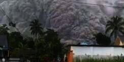 Ajaib! Rumah Ini Tetap Utuh Meski Puluhan Bangunan di Sekitarnya Hancur Diterjang Awan Panas Semeru, Masih Ada yang Hidup