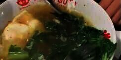 Menu Antimainstream, Pesan Mi Instan Tak Pakai Mi