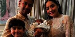 Ekspresi Tegang Raffi Ahmad Saat Pertama Kali Gendong Rayyanza Bikin Ngakak