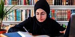 Adab-Adab saat Belajar Berikut Doa Belajar yang Lengkap dengan Artinya