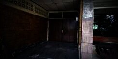 8 Potret Rumah Terbengkalai Milik Artis Sinetron, Ada Kamar Khusus yang Tak Boleh Dimasuki 