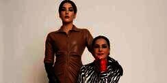 Outfit Tasya Farasya Berpose Bareng Ibu, Dipuji Kalahkan Modelnya