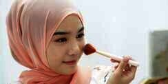 Tutorial Riasan Natural dan Flawless ala Model