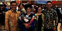 10 Potret Melkior Mirari, Anak Bungsu Nurul Arifin yang Tampan - Kini Jadi Anak Tunggal!