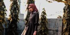 Gaya Shella Alaztha Tampil 'Black And White' Tanpa Terkesan Monoton