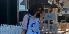 Tinggal di Australia, Potret OOTD Carissa Putri Pamer Kaki Jenjang nan Mulus