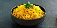 Super Praktis, Cara Buat Nasi Kuning Gurih di Rice Cooker 
