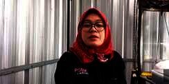 Kena PHK, Wanita Ini Justru Sukses Bikin Usaha Beromzet Rp90 Juta dan Hidupi 18 Karyawan