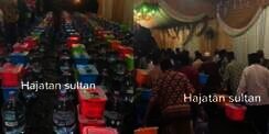 Viral Peserta Hajatan Dapat Besek Container dan Galon, yang Diundang Ga Datang Auto Menyesal