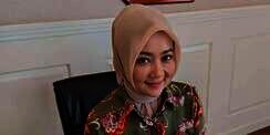 Suka Naik Motor, Istri Ridwan Kamil Punya Cara Unik Lindungi Kulit Tangan