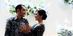 Momen Lamaran Cyndyana Lorens, Adik Kriss Hatta: `Sudah Menantikannya Ratusan Tahun`