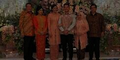 Putri Tanjung Resmi Tunangan dengan Guinandra Jatikusumo