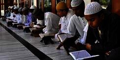 8 Manfaat Membaca Ayat Kursi 11 Kali Agar Dijauhkan dari Kemiskinan dan Pencurian