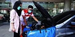 Salah Isi BBM, Ini yang Akan Terjadi Pada Mobil Premium dan Solar