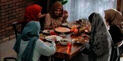 Terapkan Kebiasaan Buka Puasa yang Sehat Menurut Medis