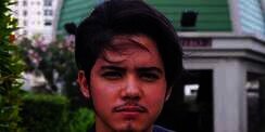 Video Aliando Syarief Elus Kepala Prilly Latuconsina Bikin Geger Seisi Bioskop
