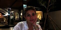 Aksi Nikita Mirzani Lempar Makanan dari Pedagang Kaki Lima Tuai Sorotan