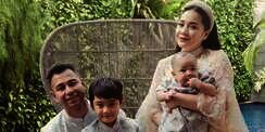 Kehangatan Keluarga Raffi Ahmad Rayakan Lebaran Pertama di Bandung