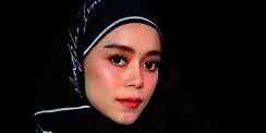 Bonceng Suami Keliling Kampung Pakai Motor, Body Lesti Kejora Jadi Sorotan