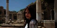Potret Cantik Prilly Latuconsina Saat Liburan ke Turki