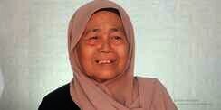 Potret Sebelum dan Sesudah Nenek 75 Tahun Di Rias MUA, Hasilnya Bikin Tercengang!
