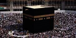 Doa Melihat Kabah Secara Langsung Saat Haji atau Umroh di Tanah Suci