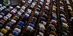 Doa Penutup Khutbah Jumat, Lengkap dengan Tata Cara dan Rukunnya