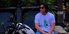 6 Potret Rumah Baru Billy Syahputra, Tiga Lantai Ada Ruang Khusus Kumpul