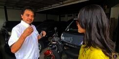 Potret Rumah Roy Suryo Mantan Menpora, Super Megah dan Punya Banyak Koleksi Mobil Mahal!