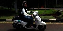 FOTO: Si Paling Kece dengan Skutik Retro Yamaha Fazzio Hybrid
